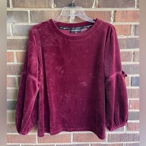 EUC Karl Lagerfeld velvet top size L
